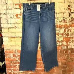 Torrid Wide Leg Jeans NWT